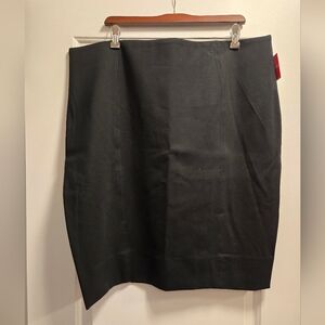 NWT Spanx Black Pointe Pencil Skirt